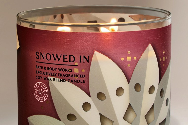 Bath and Body Works "Snowed In" candle 